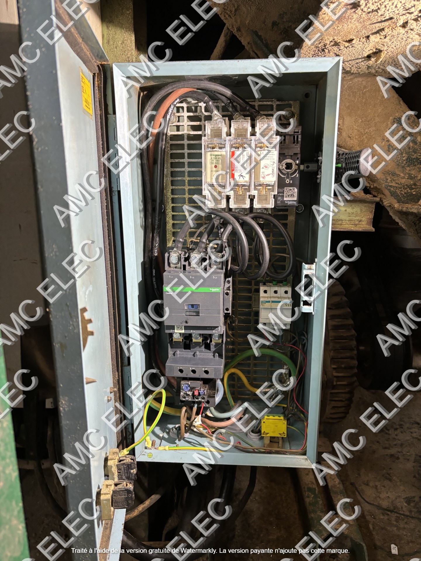 Installation électrique en milieu industriel